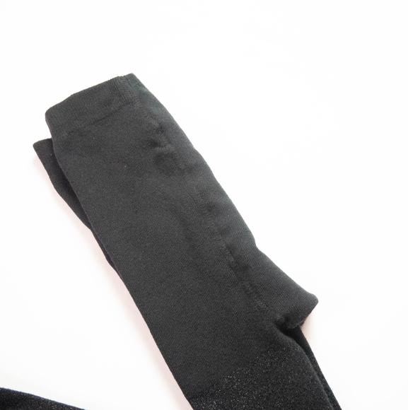 The Children's Place Big Girl's Size 8-10 Black Gold Sparkling Shimmer Tights - Picture 3 of 6